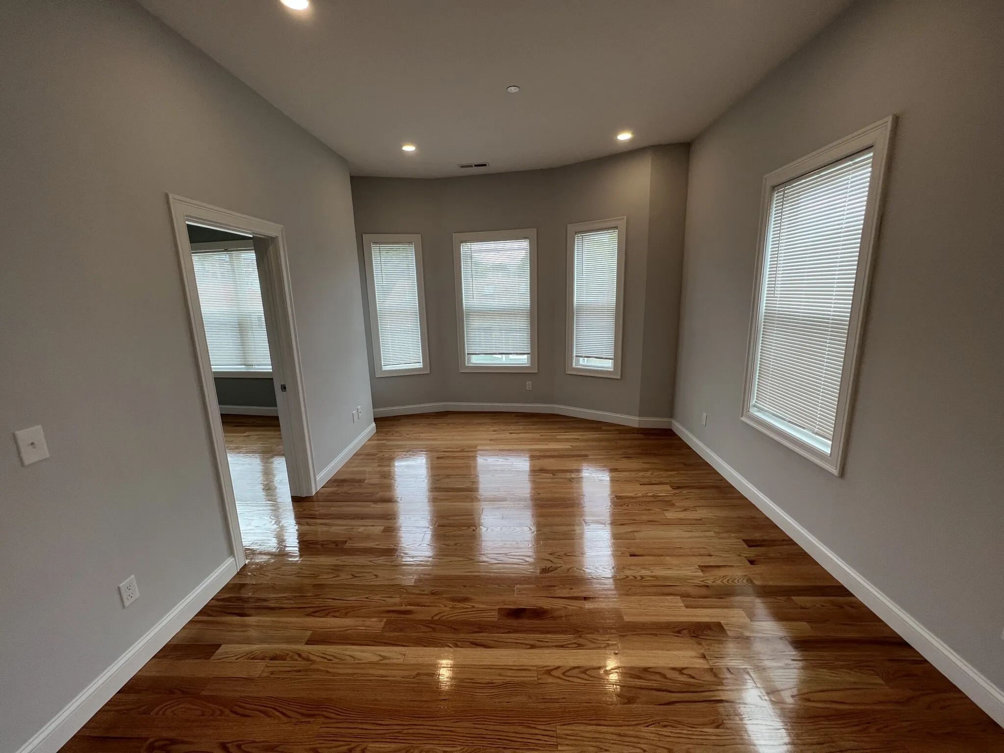 126 Cross St, East Somerville