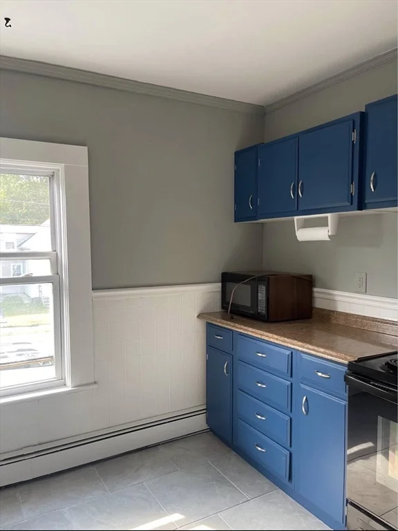 93 Spruce St, Winchendon