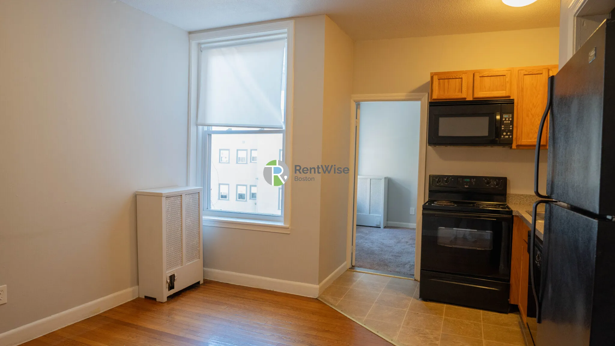 1132 Commonwealth Ave, North Brookline