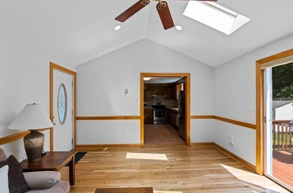 58 Brandon St, Billerica