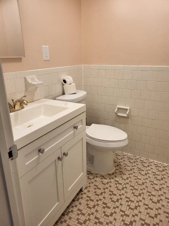 14 Mayberry Dr, Westborough