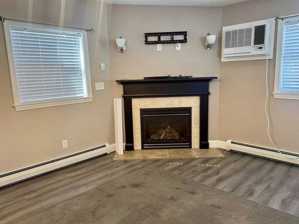 789 Mt Pleasant, Northwest