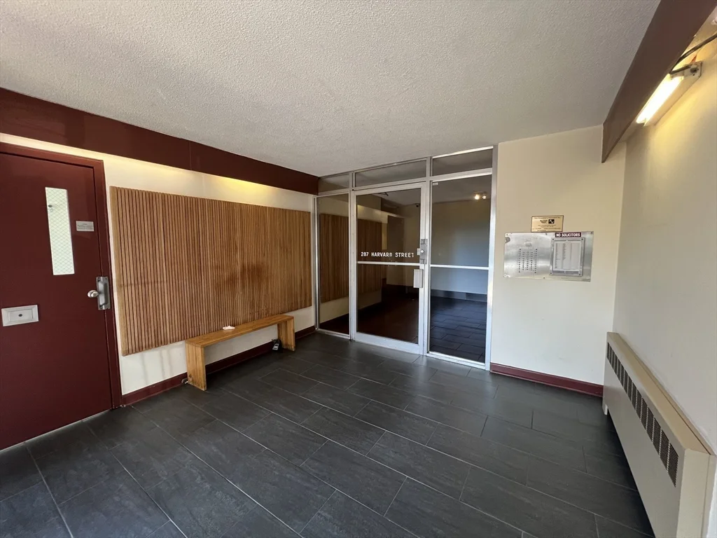 287 Harvard St, Mid Cambridge