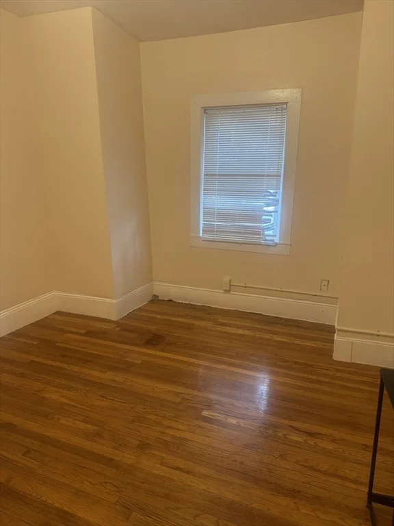 18 Fairview Ave, Malden