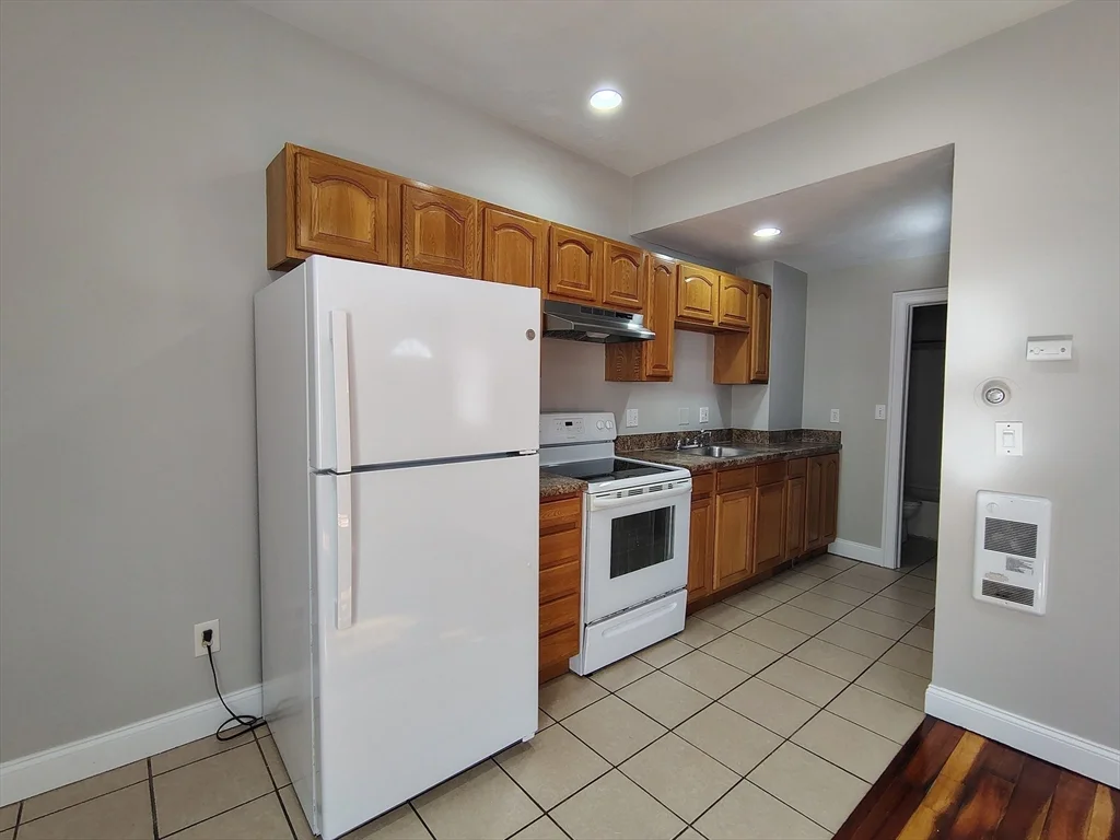 122 Boston St, Salem