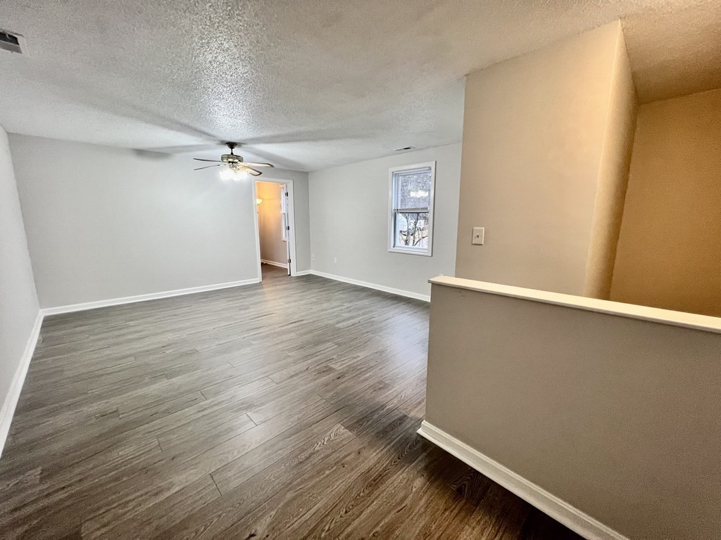 264 Middlesex Rd, Tyngsborough