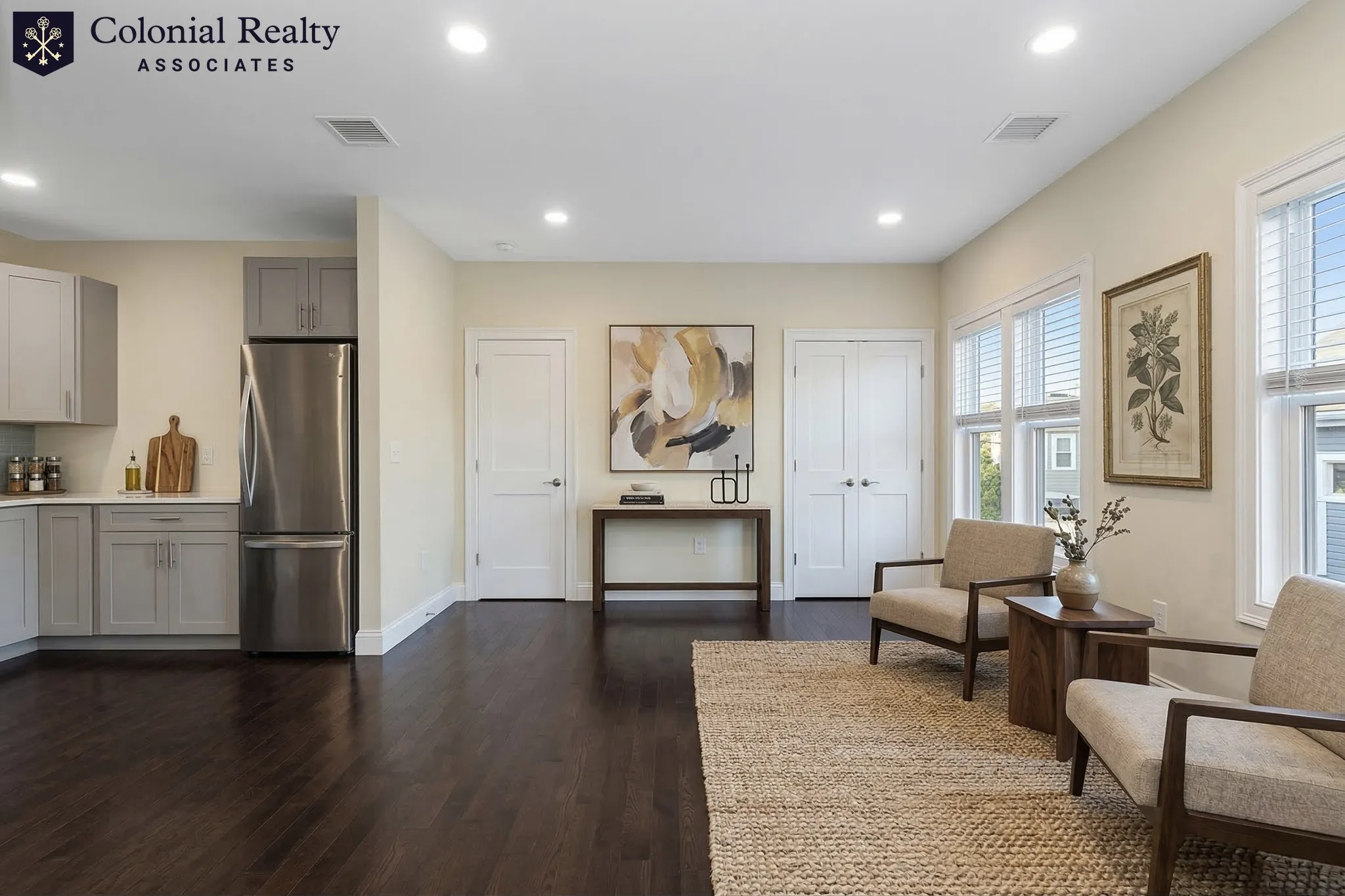 62 Bradbury Ave, Medford