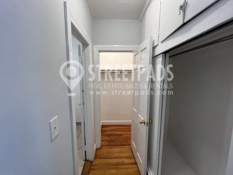 1163 Beacon St, Longwood