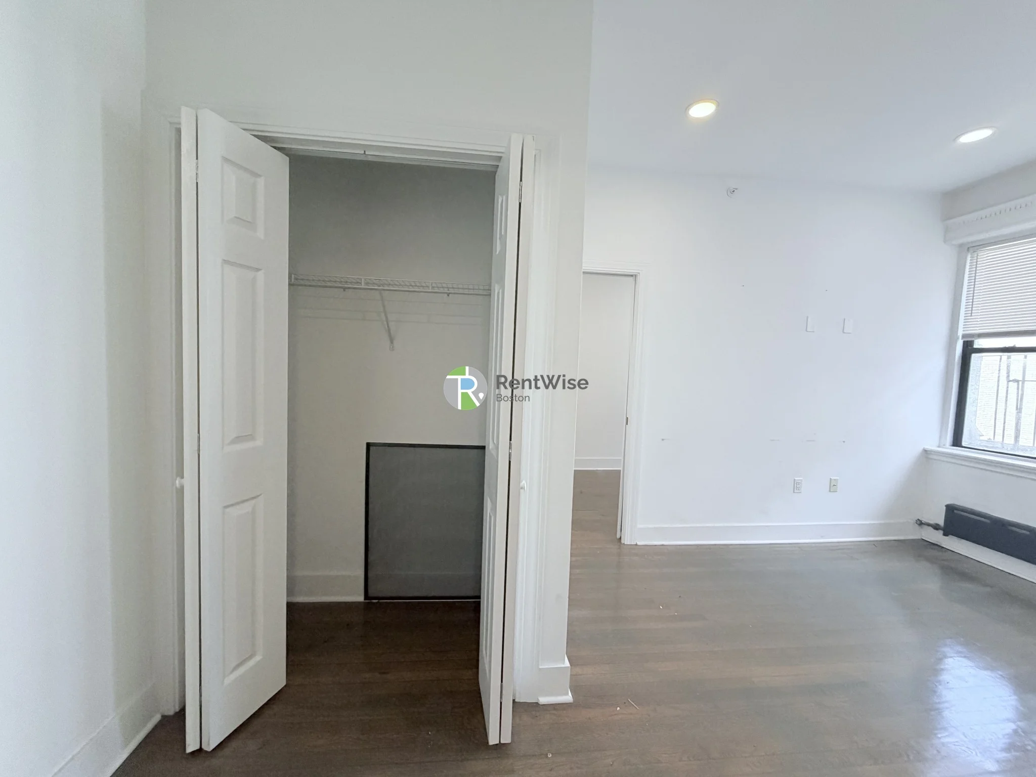 11 Queensberry St, Fenway