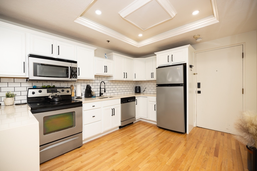 10 Beacon St, Woburn