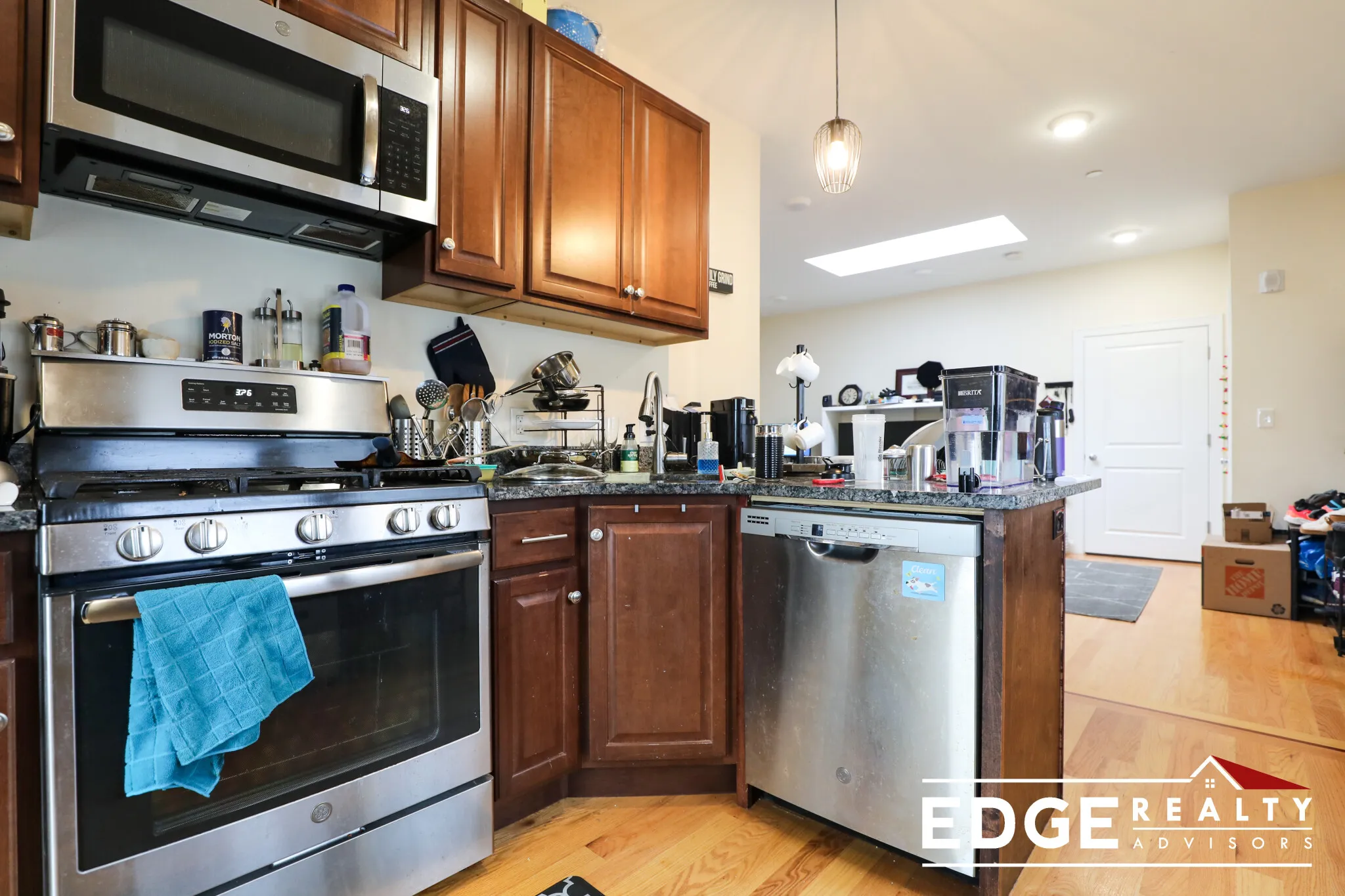 559 Washington St, Brighton