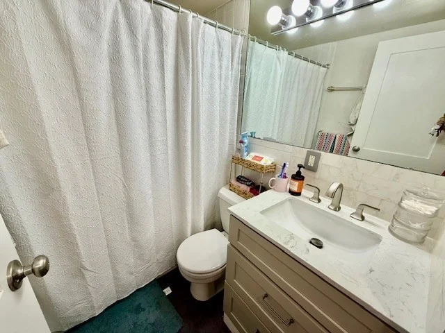 120 Commercial St, Waterfront