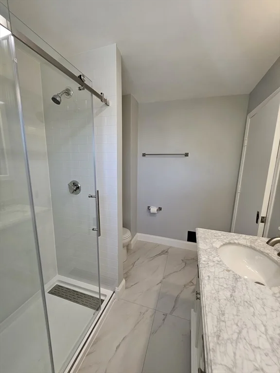 25 Hatch St, Everett