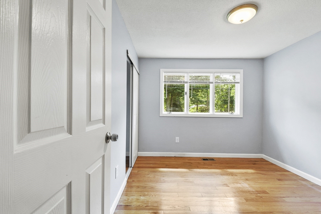 10 Lawndale Rd, Mansfield