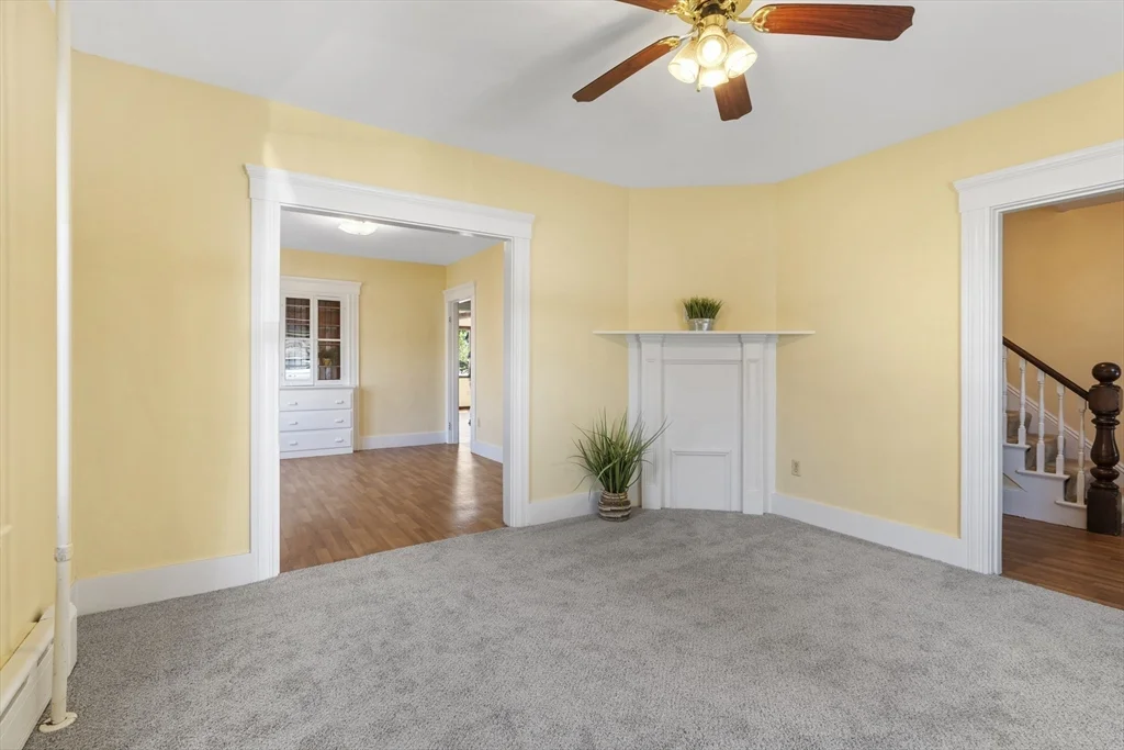 12 Folger Ave, Beverly