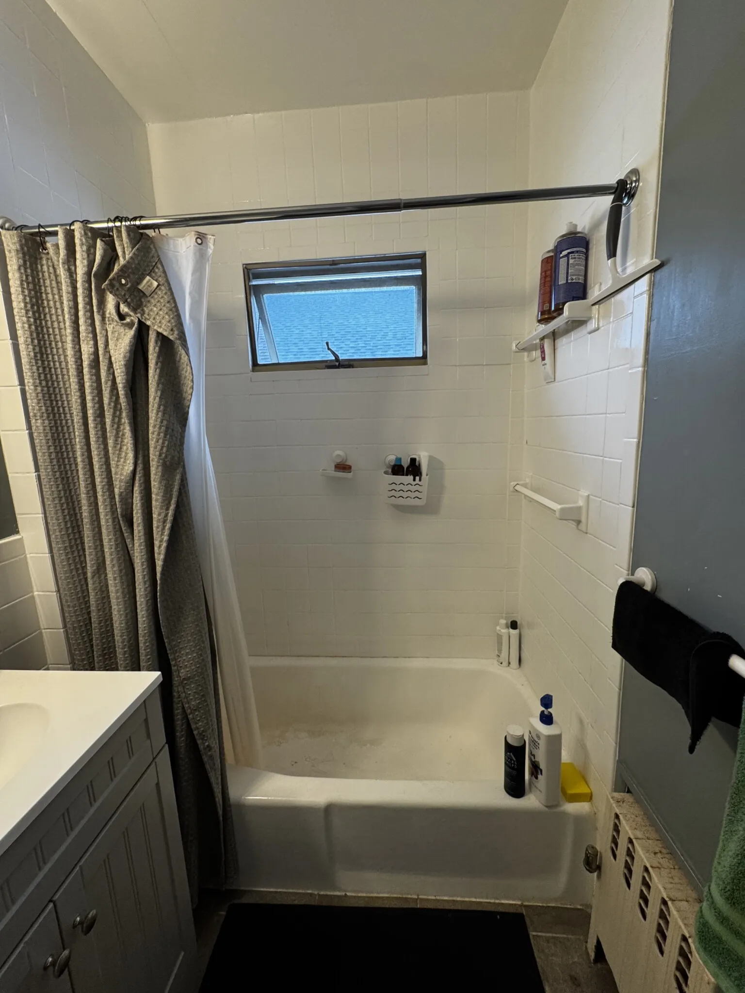 74 Frederick Ave, South Medford