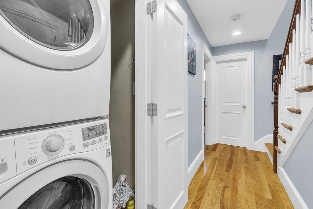 55 Gates St, South Boston