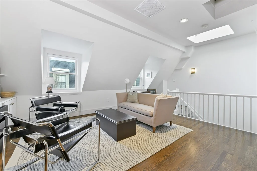 11-C Waltham St, South End