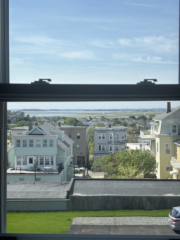 40 Orient Ave, Boston