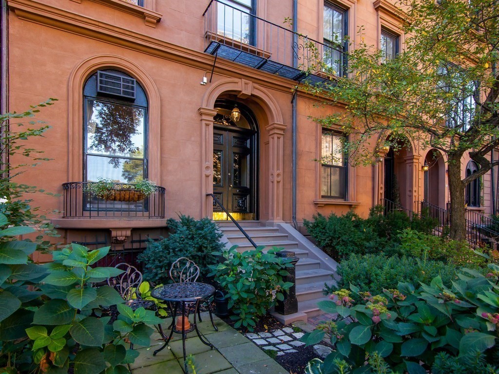 103 Beacon St, Back Bay