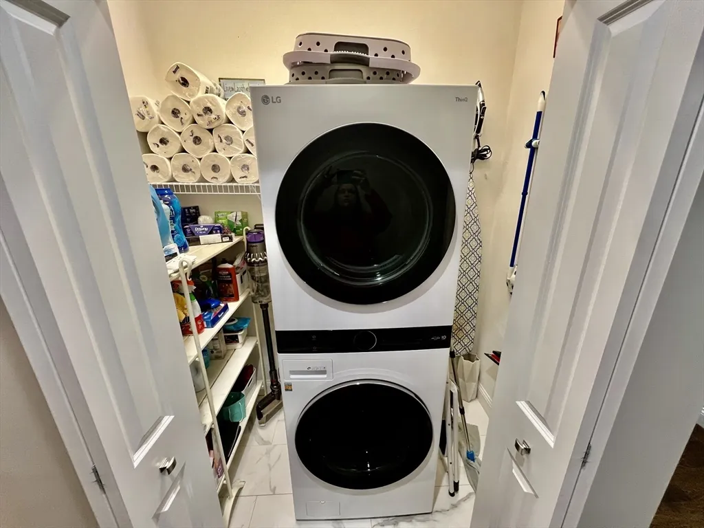 259 Oakwood Ave, Revere