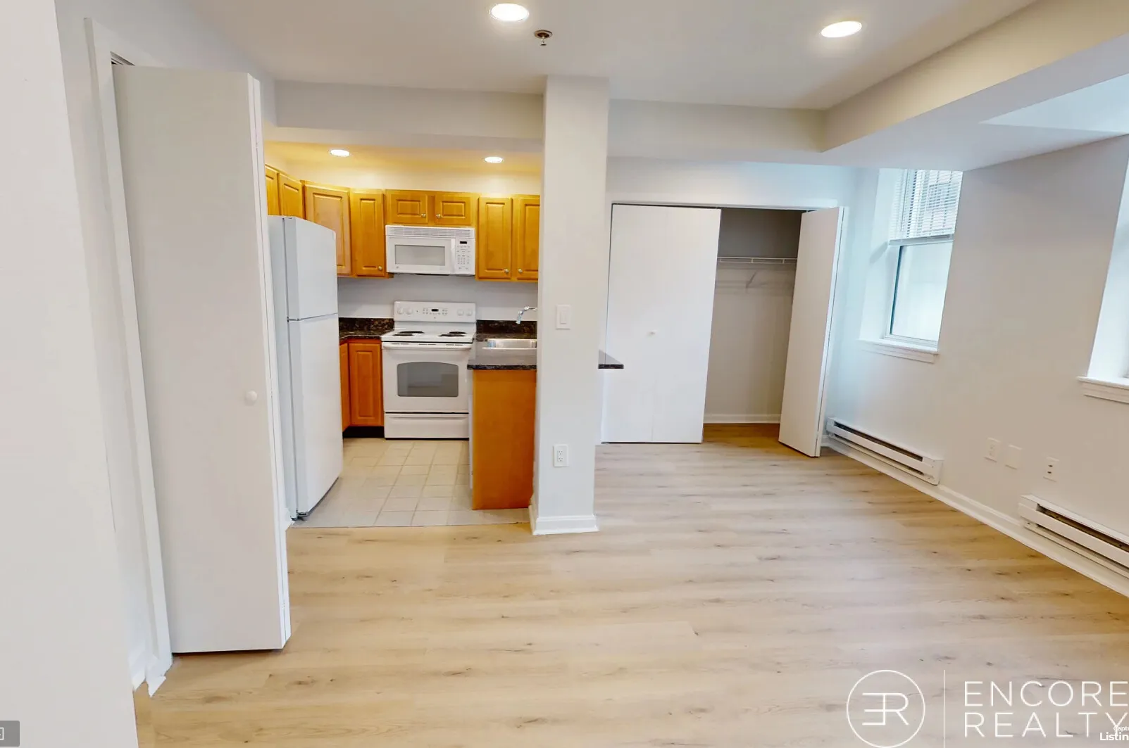 28 Queensberry St, Fenway