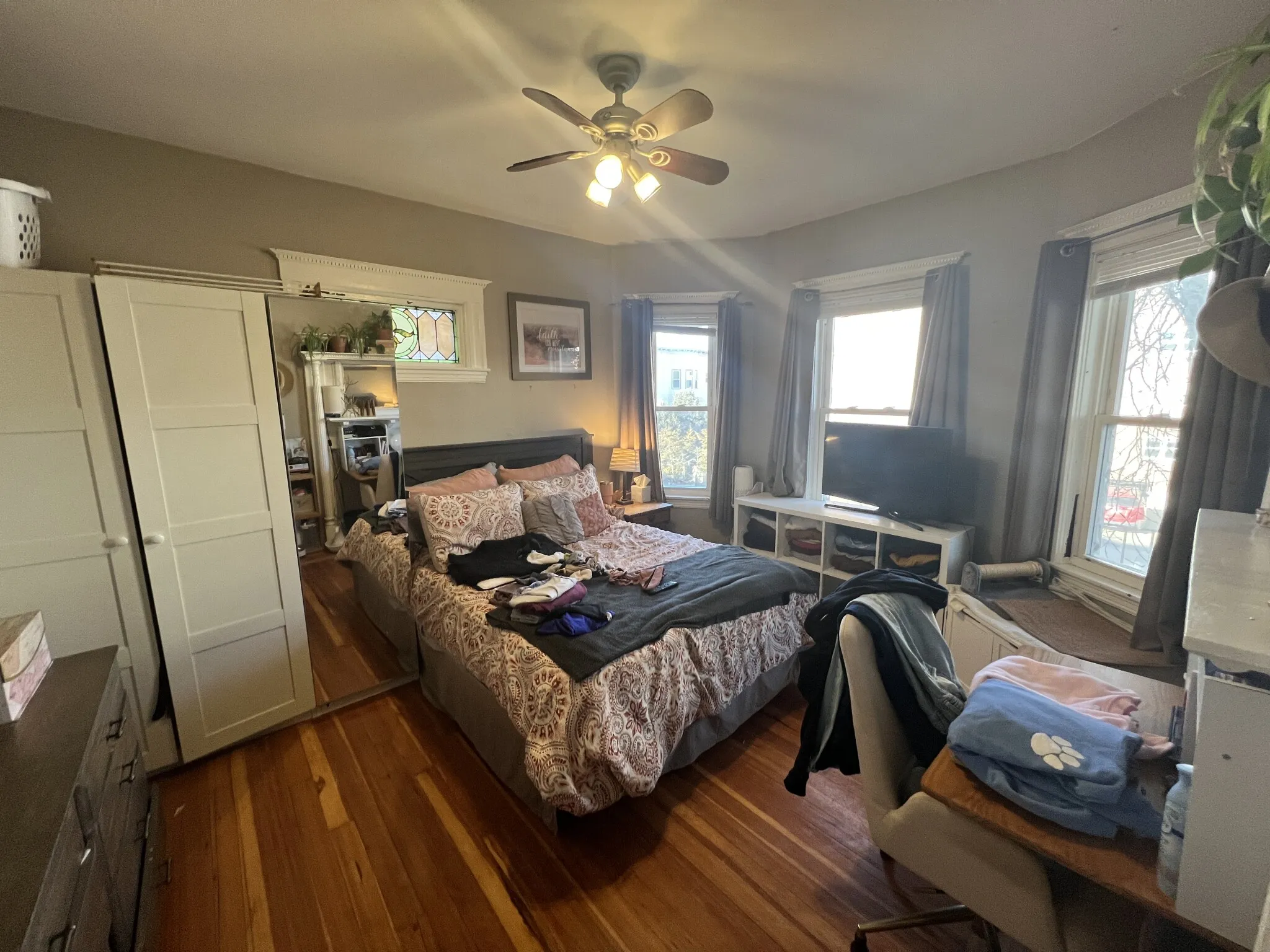 294 Highland Ave, Powder House Square