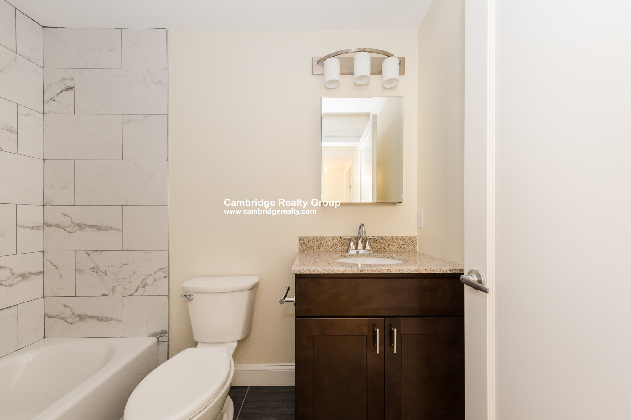 217 Arlington St, West Medford