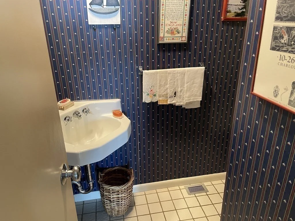 35 Wharf Path, Marblehead