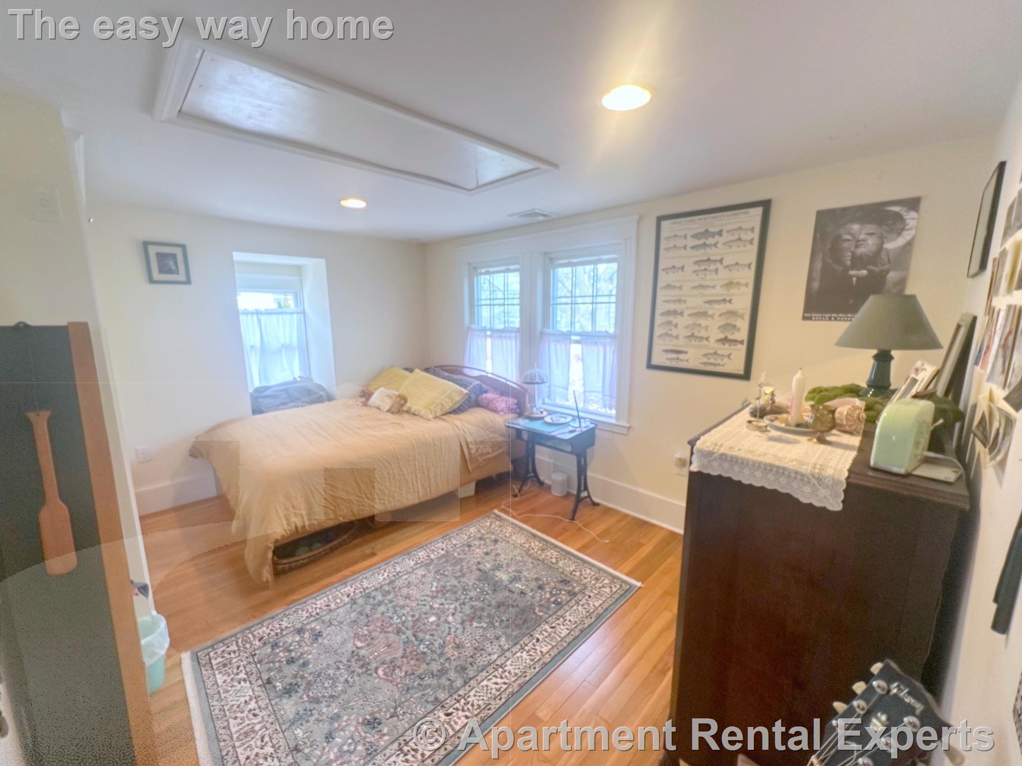 86 Coolidge Rd, Arlington Heights