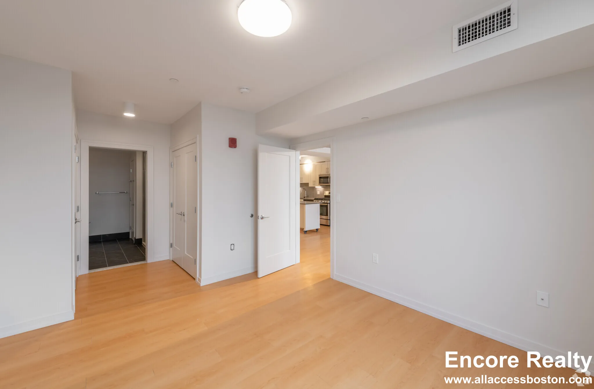 77 New St, Neighborhood Nine