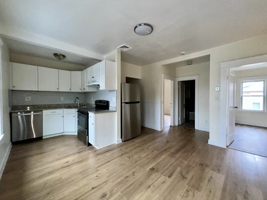 41 Hooper, Belmont Hill