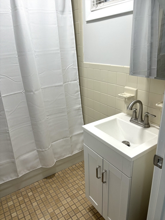 15 Ellsworth St, East Somerville