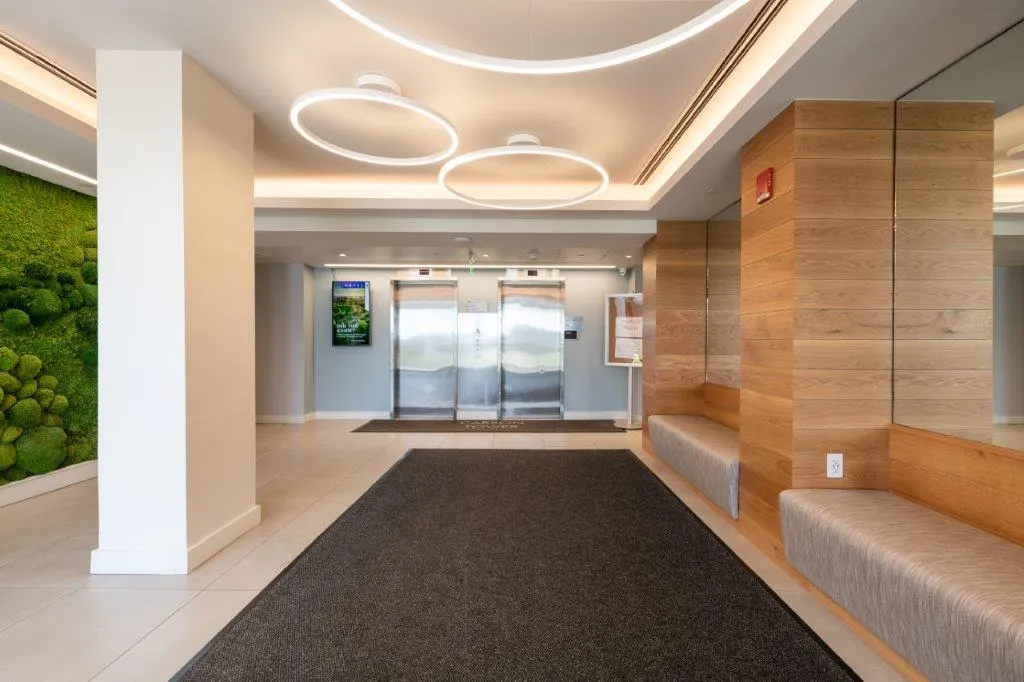 1410 Columbia Rd, South Boston