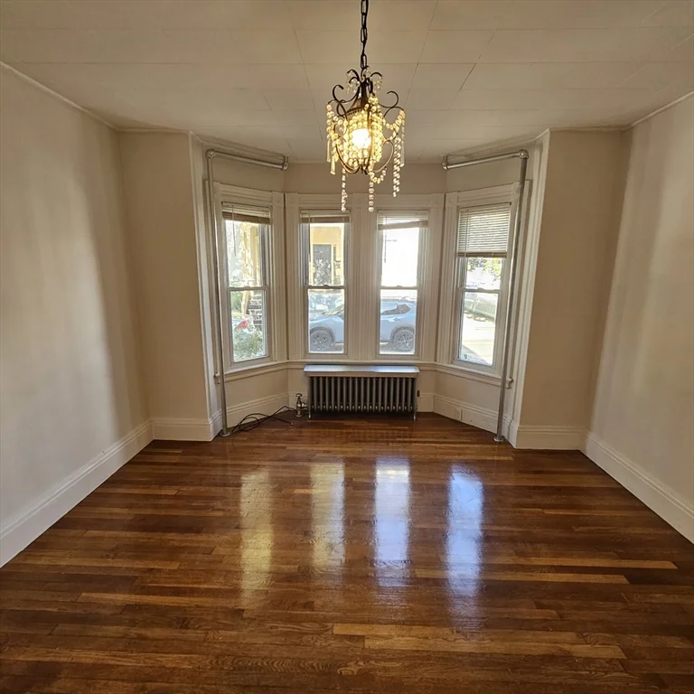 384 Washington St, Central Square