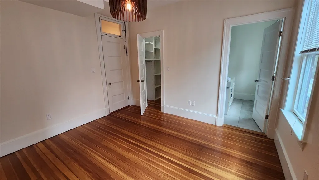 465 Huron Ave, West Cambridge