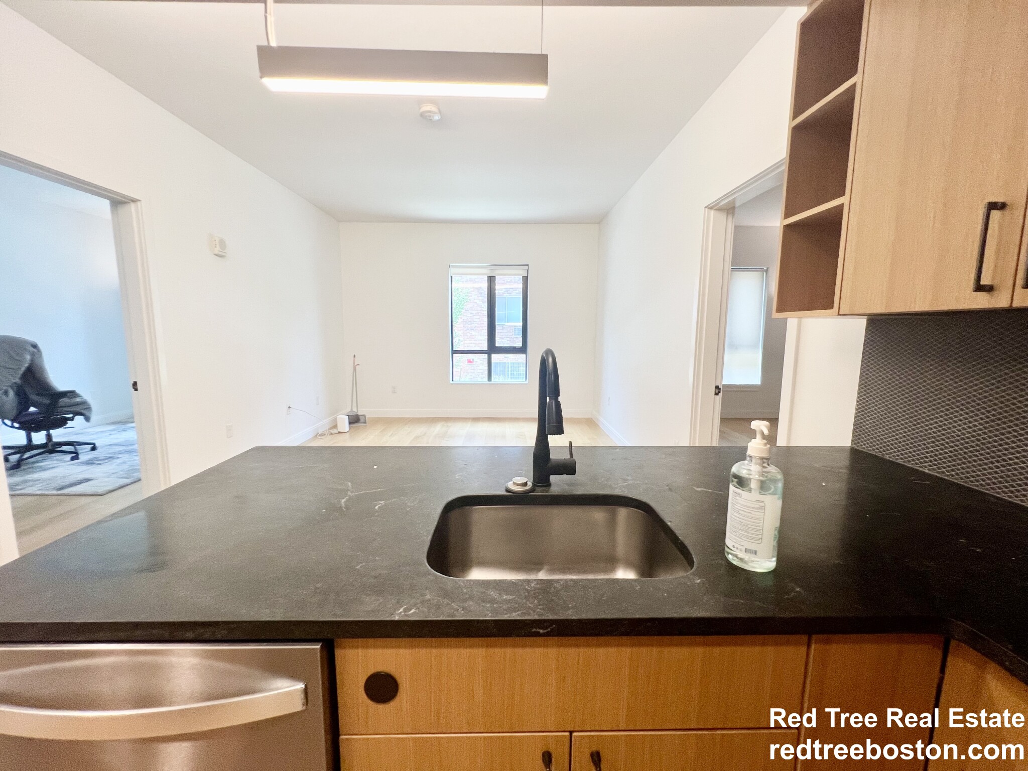 83 Gardner St, Allston