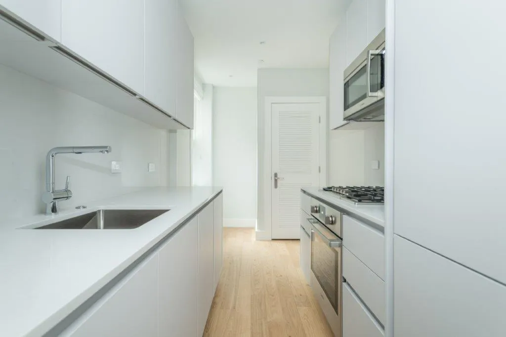 286 Chestnut Hill Ave, Brighton