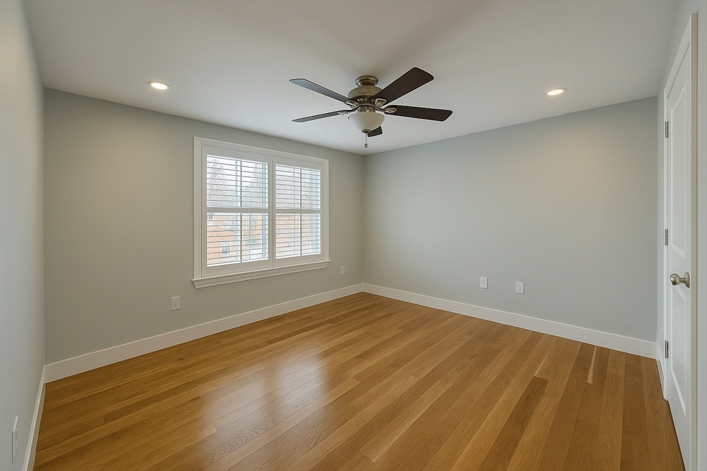 34 Knowlton St, East Somerville