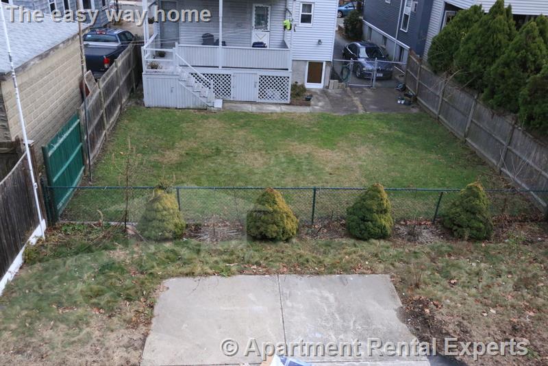 14 Bay State Ave, Davis Square