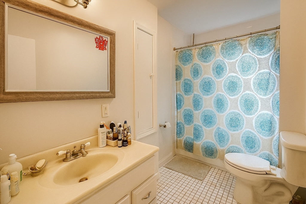 101 Prospect, Ward Two