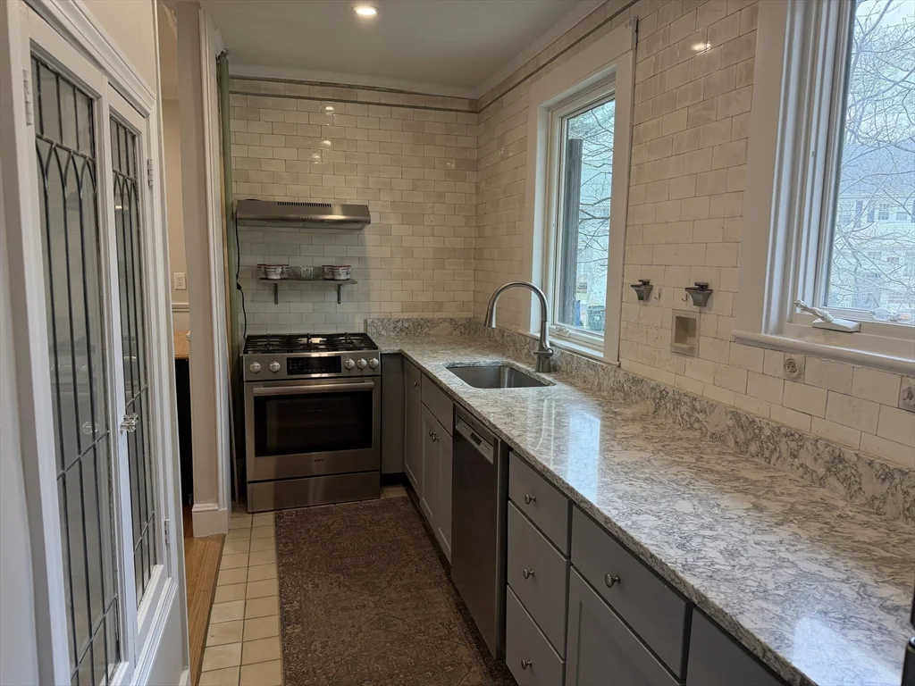 1 Arborway, Jamaica Plain