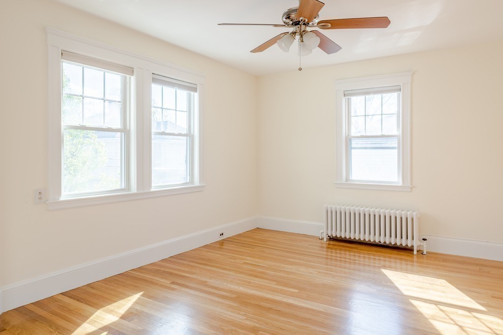 4 bed, 4+ bath apartment for rent at 22 Embassy Rd Unit 1, Brighton — photo 11 of 19