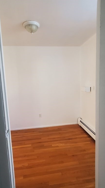3 bed, 1 bath apartment for rent at 155 Centre Unit 3, Roxbury — photo 4 of 18