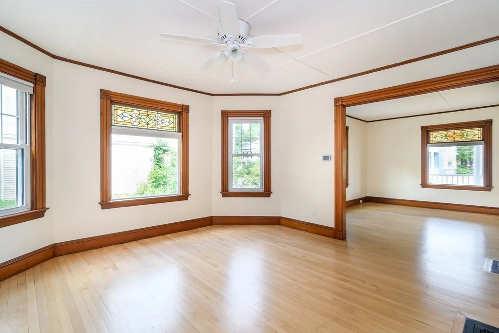 103 North Ave, Natick