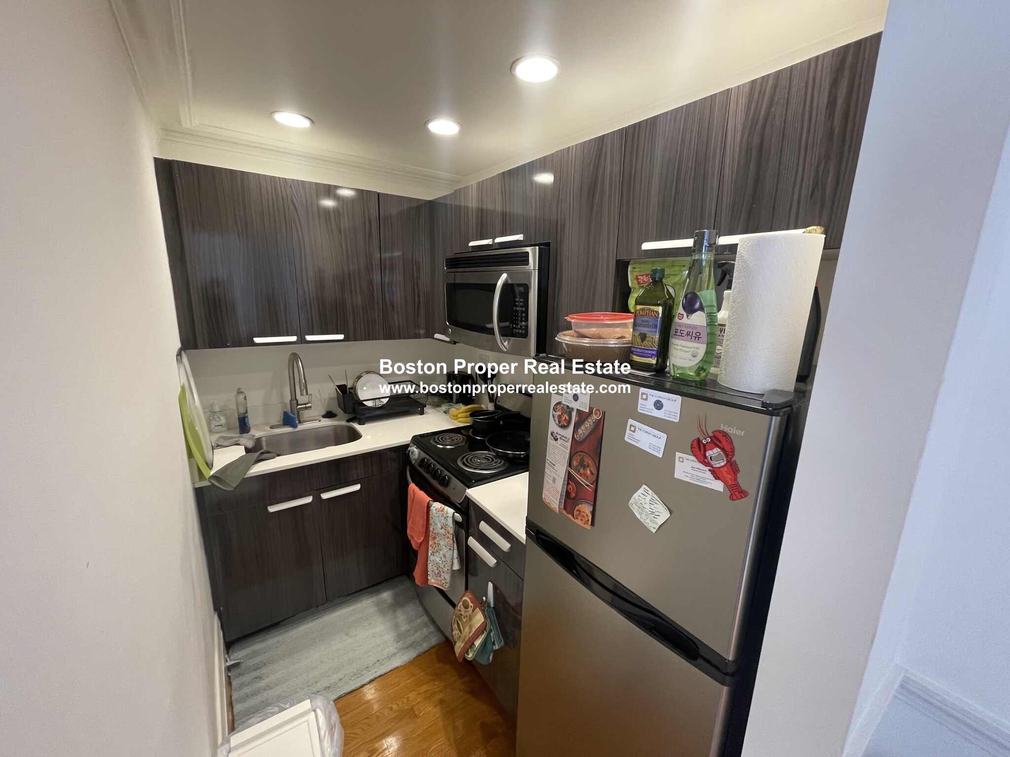 254 Newbury St, Back Bay