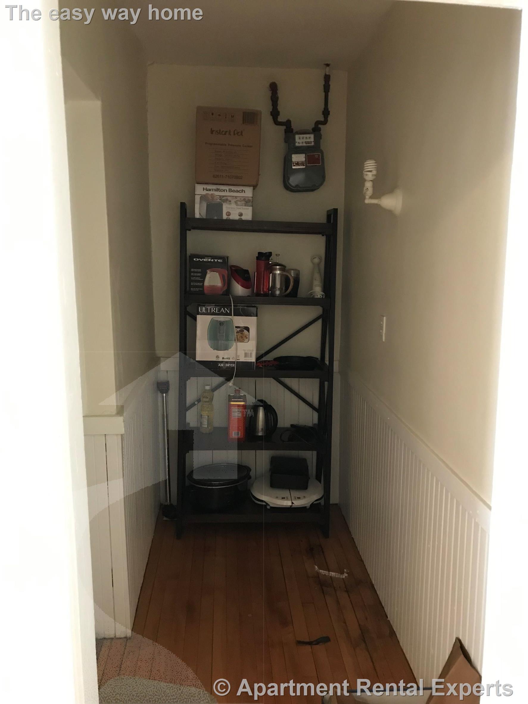 14 Centre St, Central Square