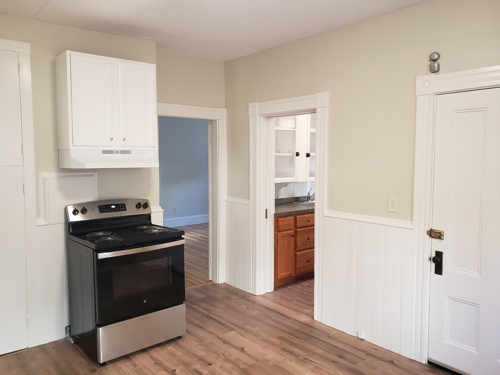 15 Hayward St, Attleboro