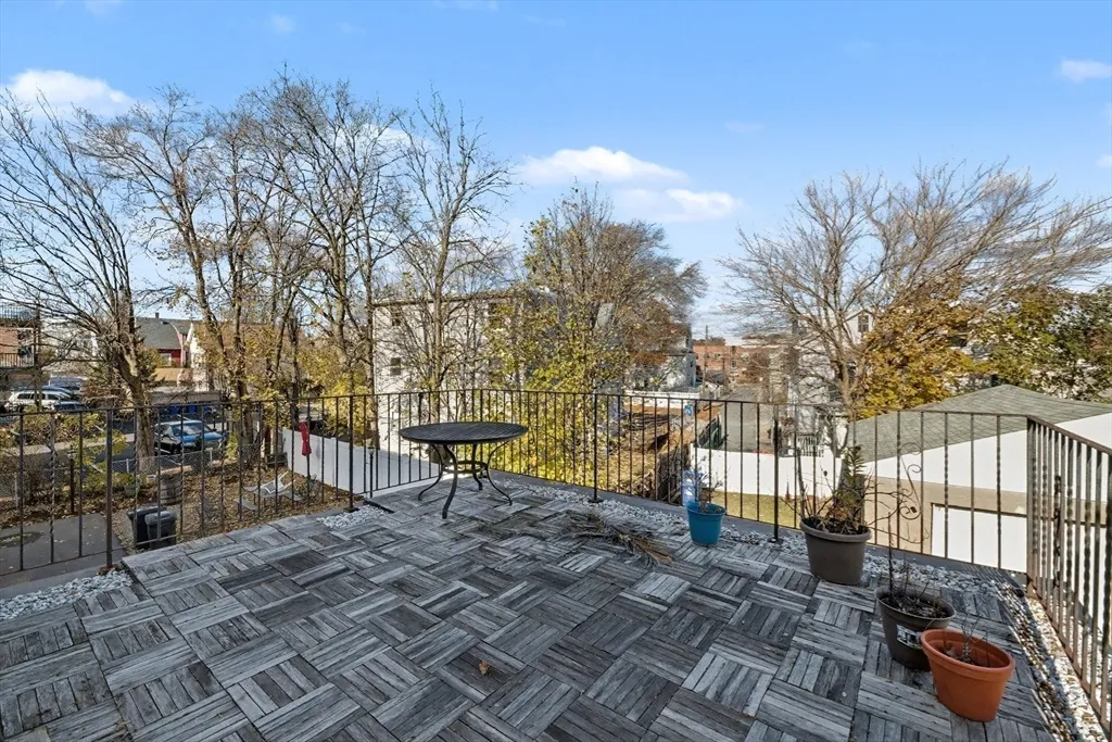 46 Waverly St, Brighton