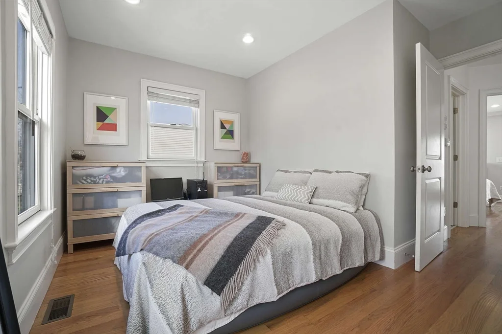 208-210 West 7th St, South Boston